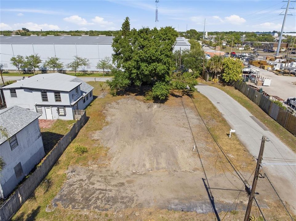 待售: $189,900 (0.15 acres)