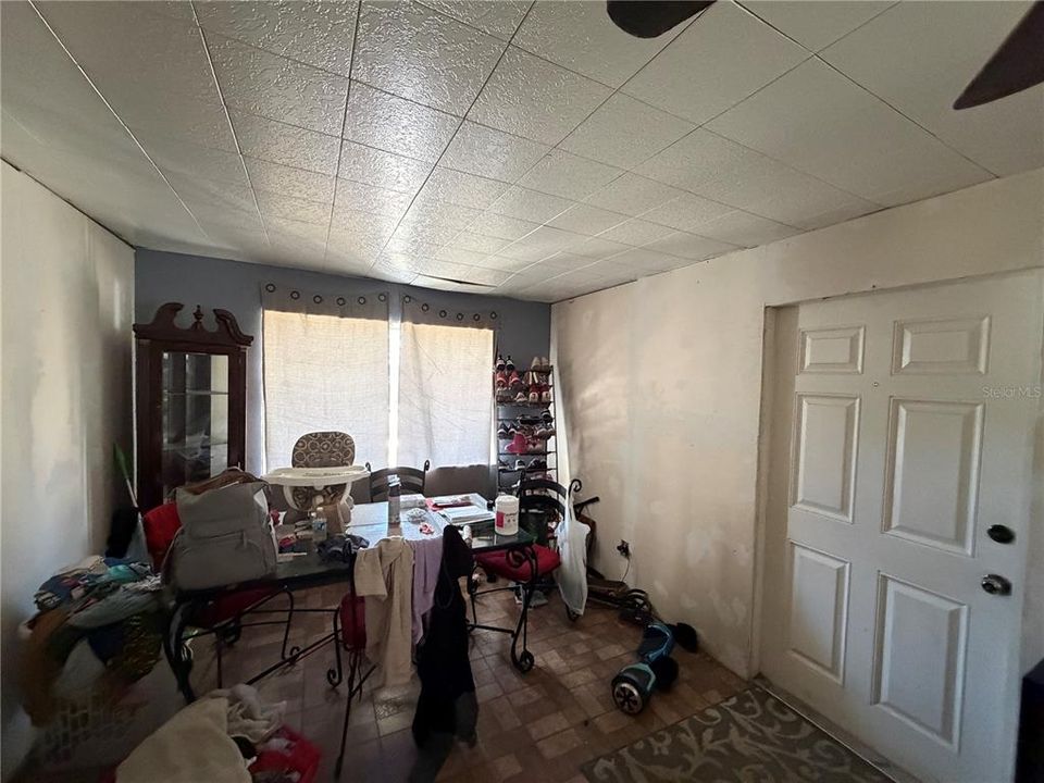 На продажу: $149,000 (3 спален, 2 ванн, 1516 Квадратных фут)