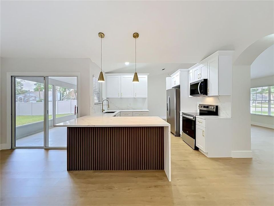 En Venta: $499,900 (3 camas, 2 baños, 1764 Pies cuadrados)