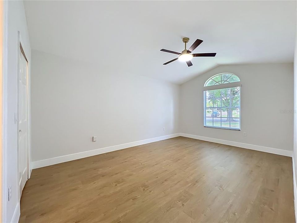 En Venta: $499,900 (3 camas, 2 baños, 1764 Pies cuadrados)