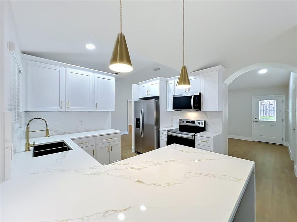 En Venta: $499,900 (3 camas, 2 baños, 1764 Pies cuadrados)