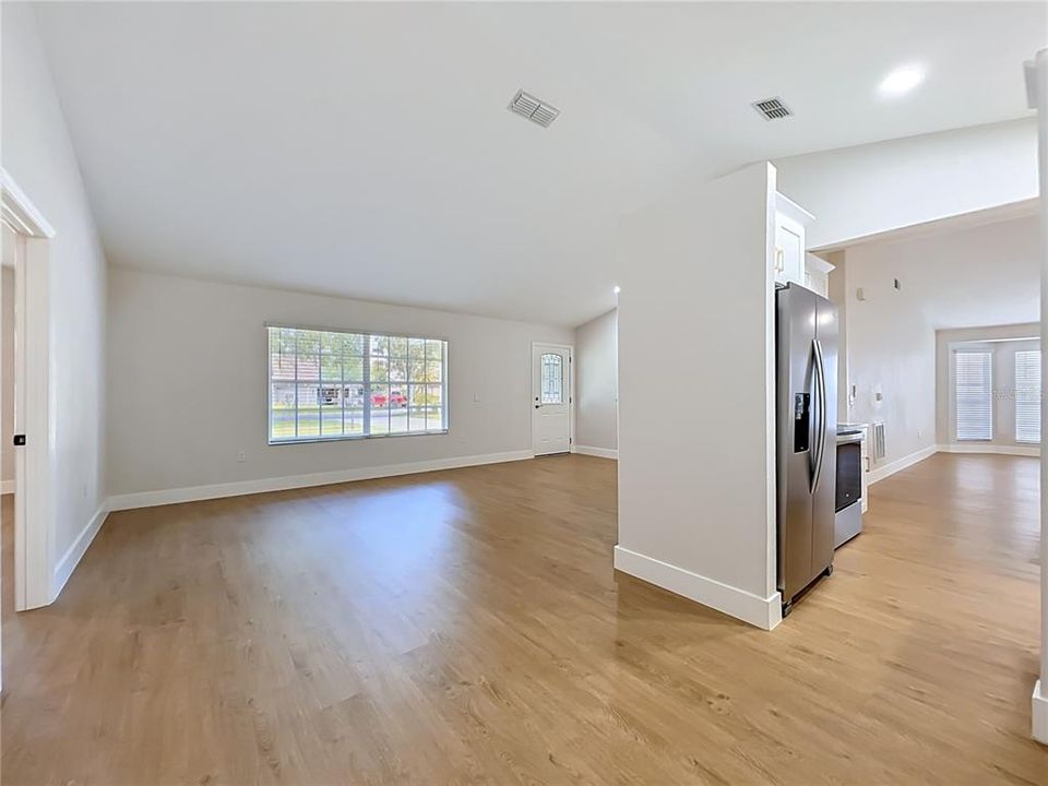 En Venta: $499,900 (3 camas, 2 baños, 1764 Pies cuadrados)