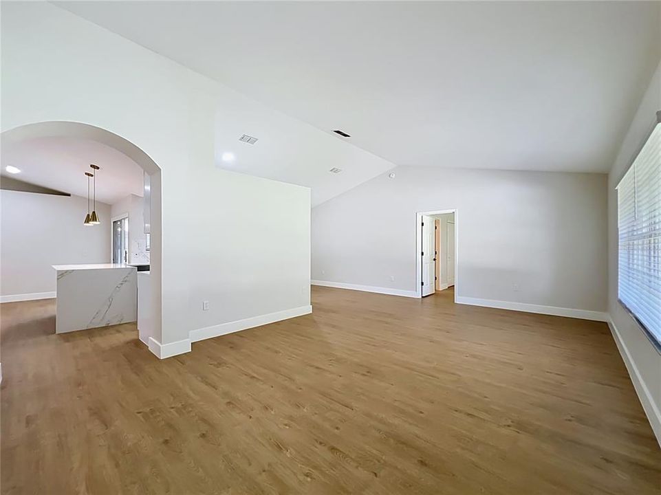 En Venta: $499,900 (3 camas, 2 baños, 1764 Pies cuadrados)