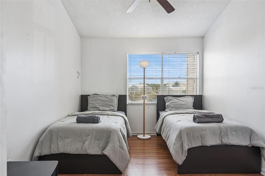 Activo con contrato: $129,000 (2 camas, 2 baños, 1008 Pies cuadrados)
