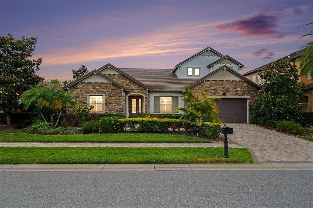 For Rent: $7,500 (4 beds, 3 baths, 3993 Square Feet)