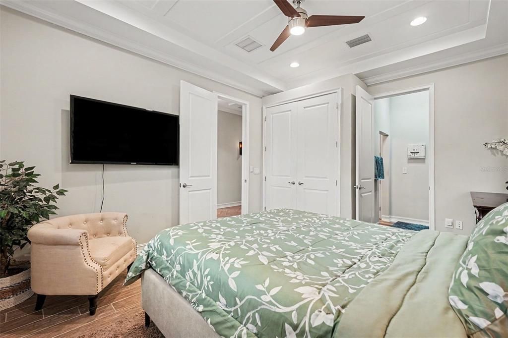 For Rent: $7,500 (4 beds, 3 baths, 3993 Square Feet)