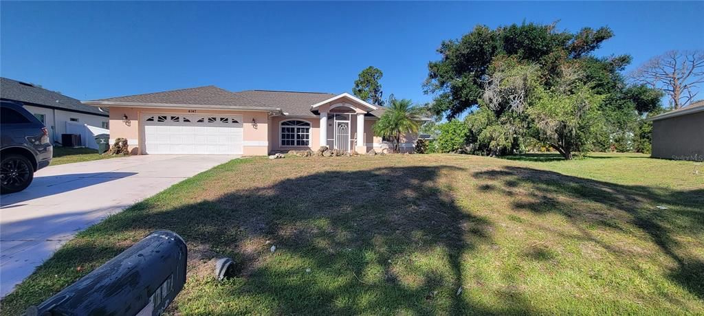 En Venta: $345,000 (3 camas, 2 baños, 2036 Pies cuadrados)