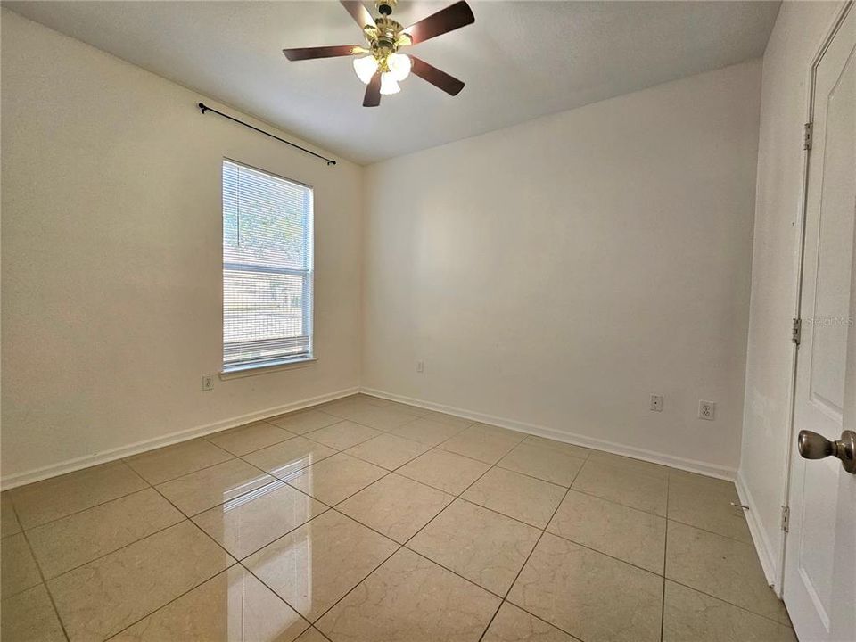 En Venta: $199,000 (3 camas, 2 baños, 1445 Pies cuadrados)