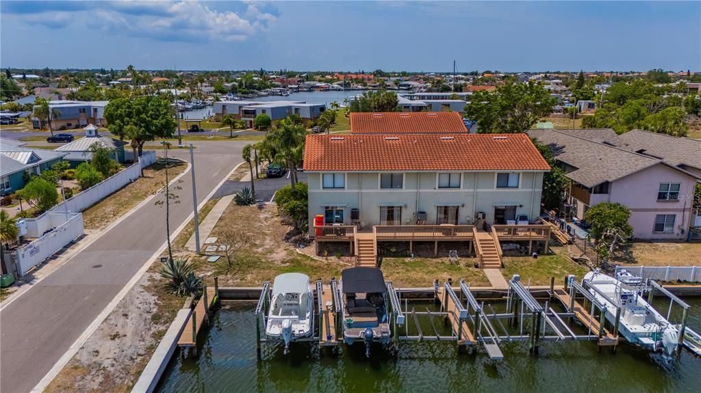 En Venta: $275,000 (2 camas, 1 baños, 1160 Pies cuadrados)