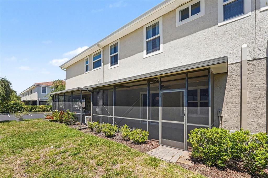 For Rent: $3,450 (3 beds, 2 baths, 2102 Square Feet)