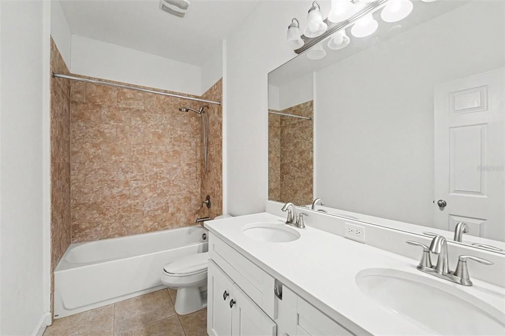 For Rent: $3,450 (3 beds, 2 baths, 2102 Square Feet)