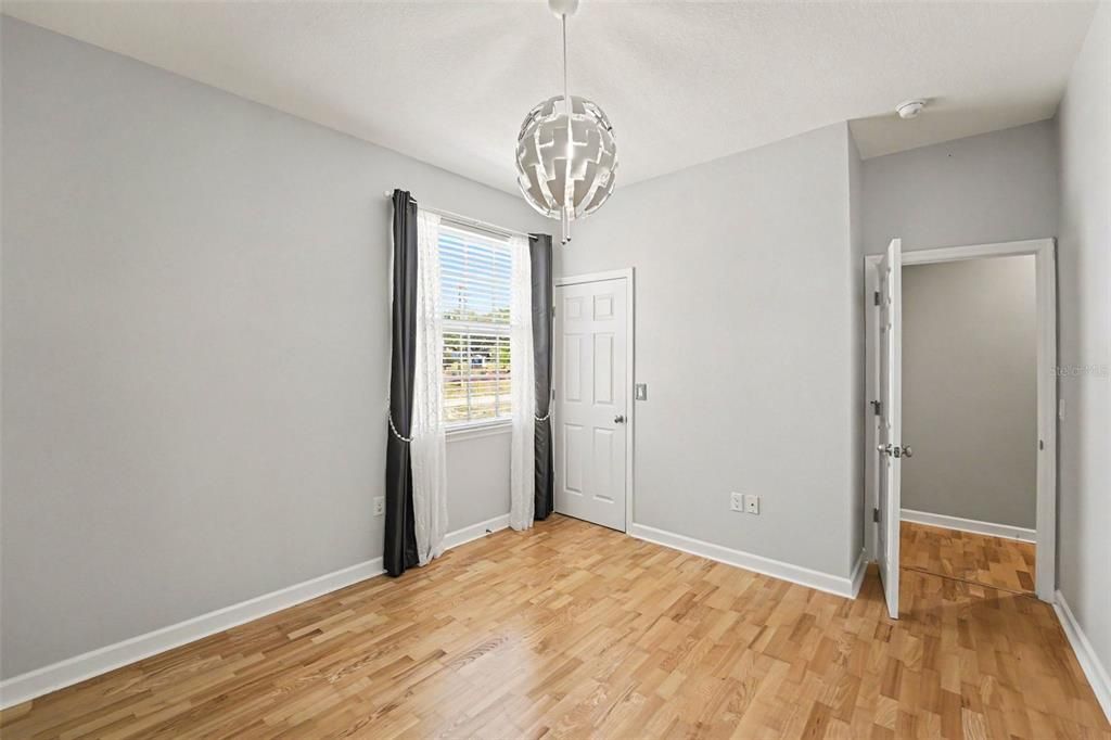 For Rent: $3,450 (3 beds, 2 baths, 2102 Square Feet)