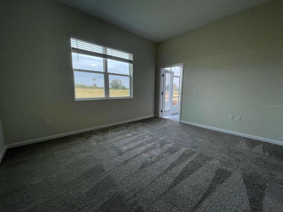 For Sale: $260,000 (3 beds, 2 baths, 1388 Square Feet)