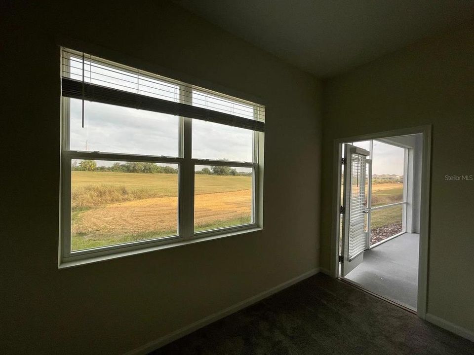 For Sale: $260,000 (3 beds, 2 baths, 1388 Square Feet)