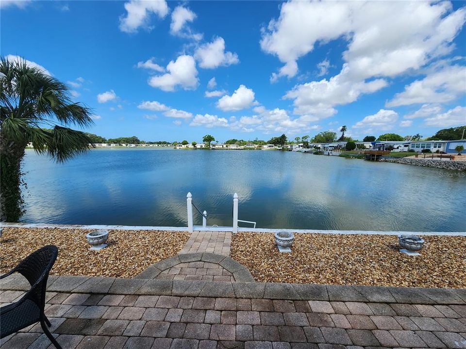 For Sale: $170,000 (2 beds, 2 baths, 816 Square Feet)