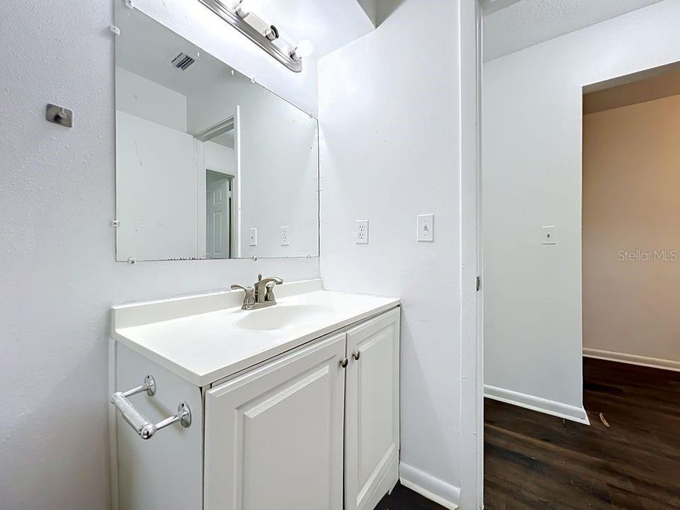 В аренду: $1,750 (3 спален, 2 ванн, 1386 Квадратных фут)