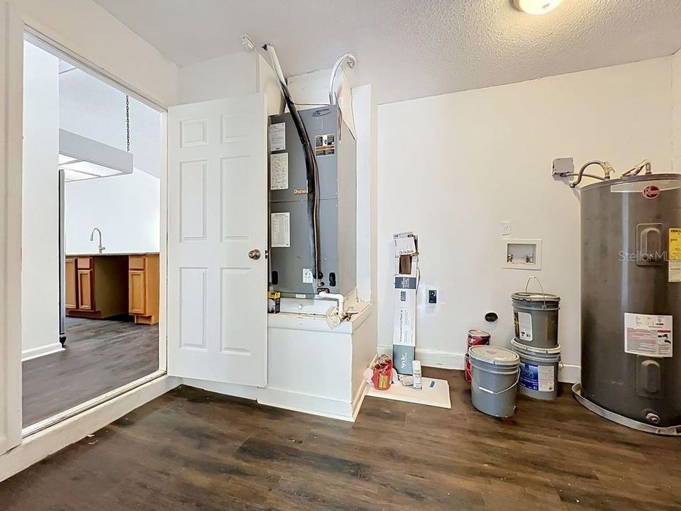 В аренду: $1,750 (3 спален, 2 ванн, 1386 Квадратных фут)