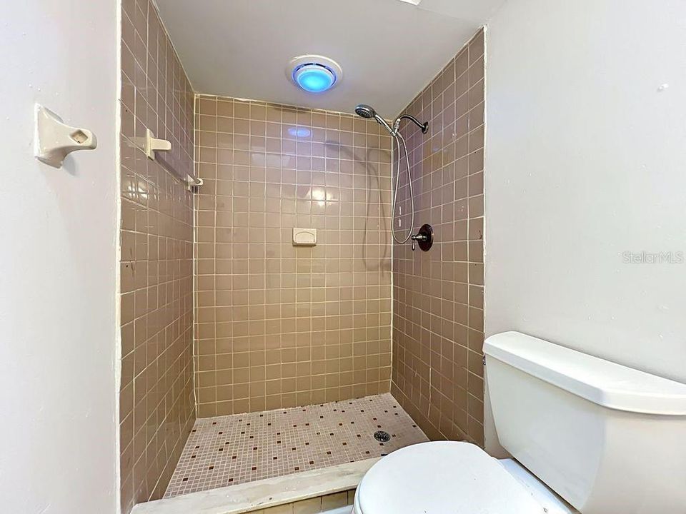 В аренду: $1,750 (3 спален, 2 ванн, 1386 Квадратных фут)