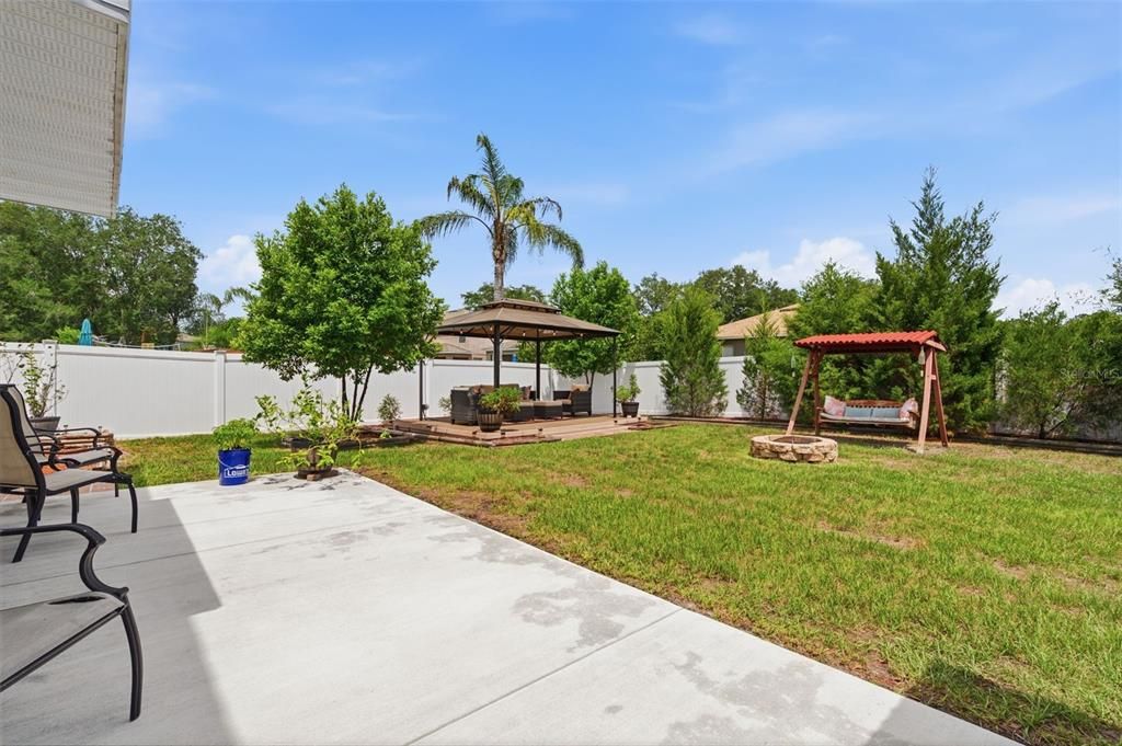 En Venta: $369,000 (4 camas, 2 baños, 2050 Pies cuadrados)