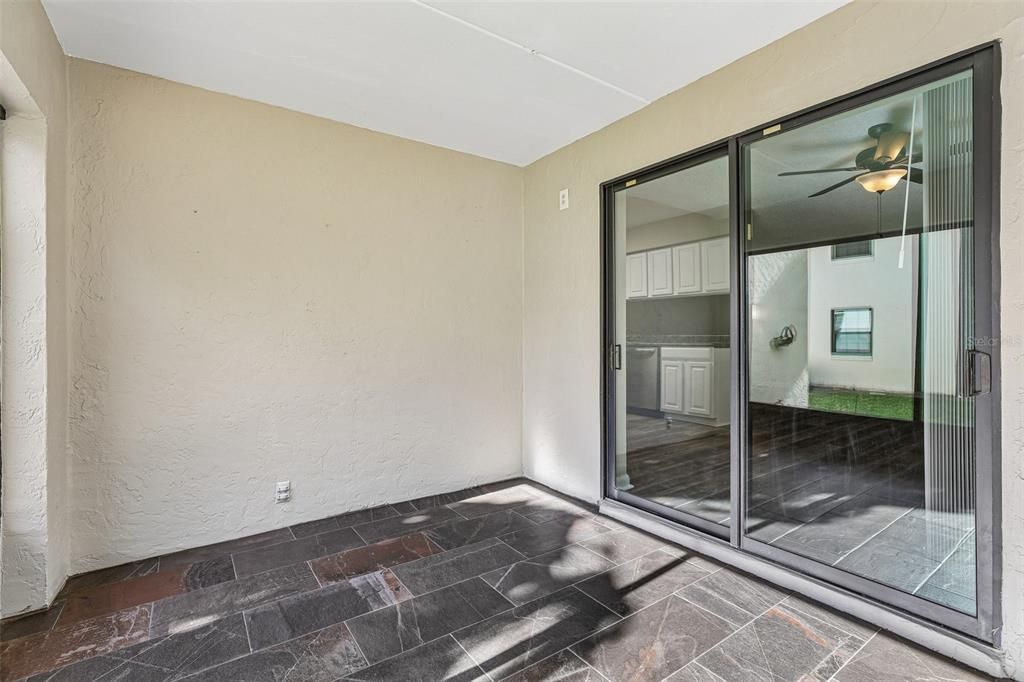 For Sale: $139,900 (2 beds, 2 baths, 1518 Square Feet)