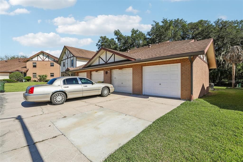 For Sale: $139,900 (2 beds, 2 baths, 1518 Square Feet)