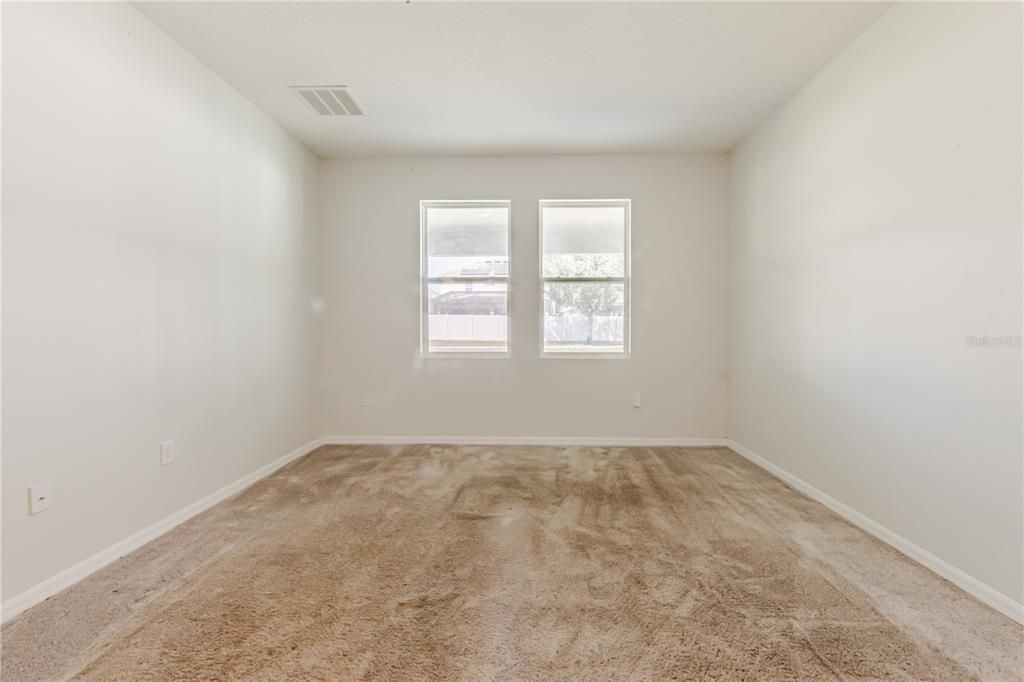 For Sale: $329,900 (4 beds, 2 baths, 1876 Square Feet)
