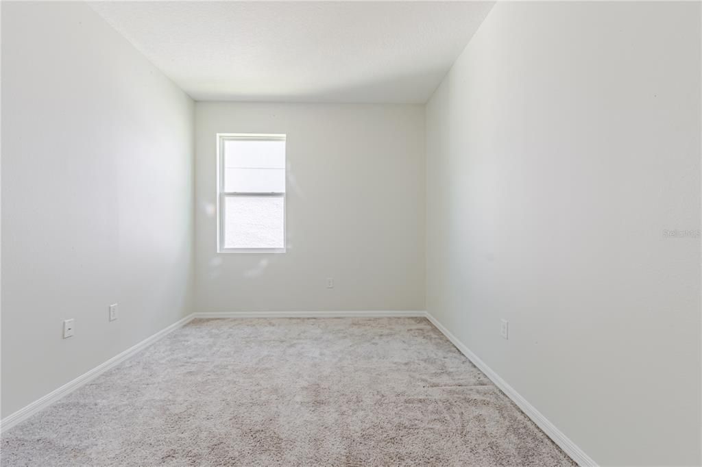 For Sale: $329,900 (4 beds, 2 baths, 1876 Square Feet)