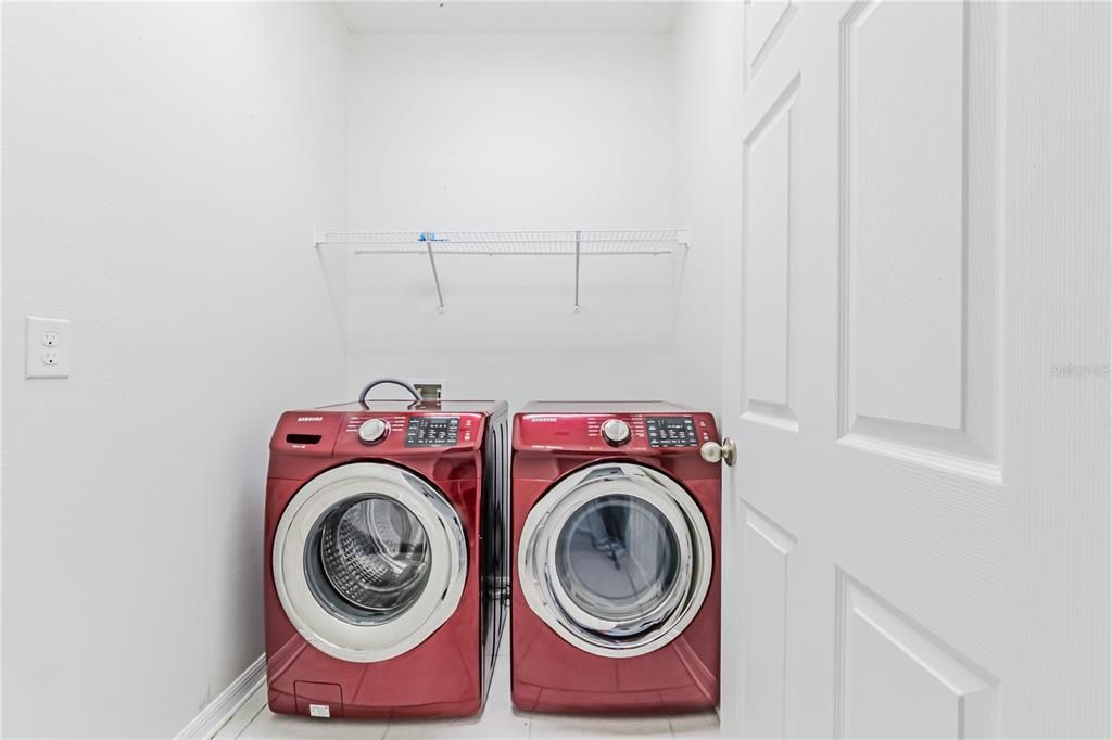 For Sale: $329,900 (4 beds, 2 baths, 1876 Square Feet)