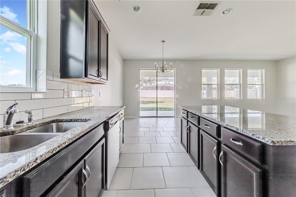 For Sale: $329,900 (4 beds, 2 baths, 1876 Square Feet)