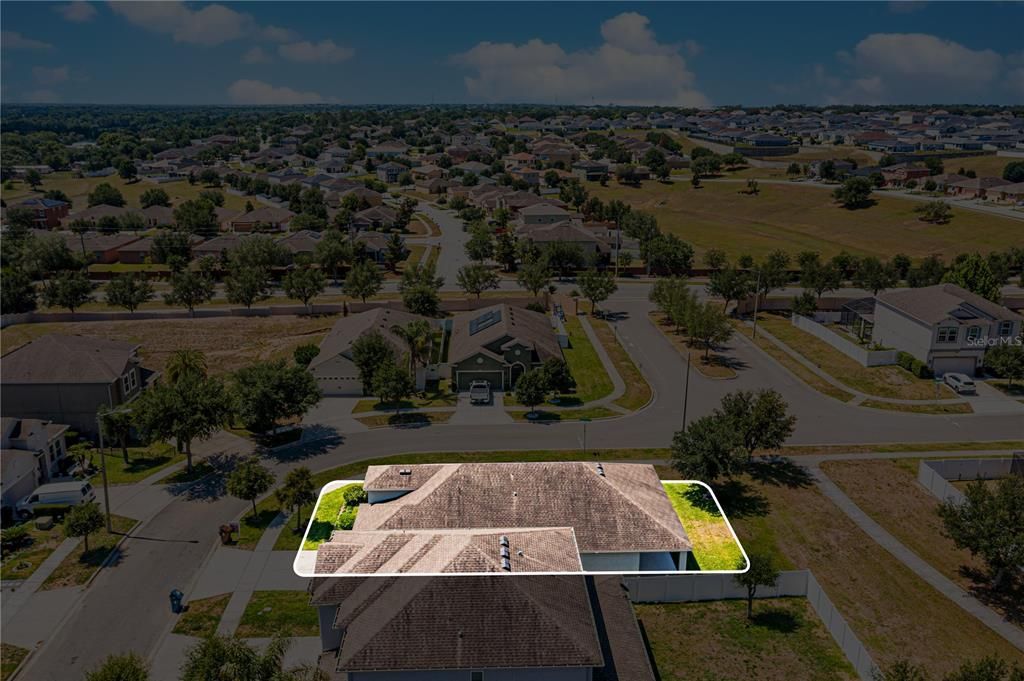 For Sale: $329,900 (4 beds, 2 baths, 1876 Square Feet)