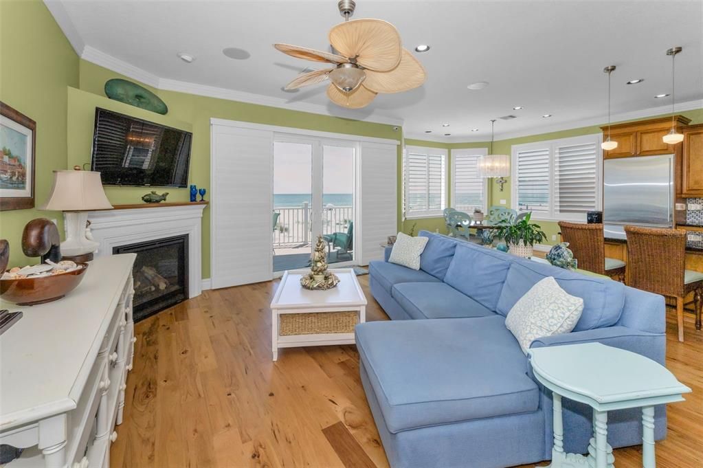 For Sale: $4,495,000 (6 beds, 4 baths, 3902 Square Feet)