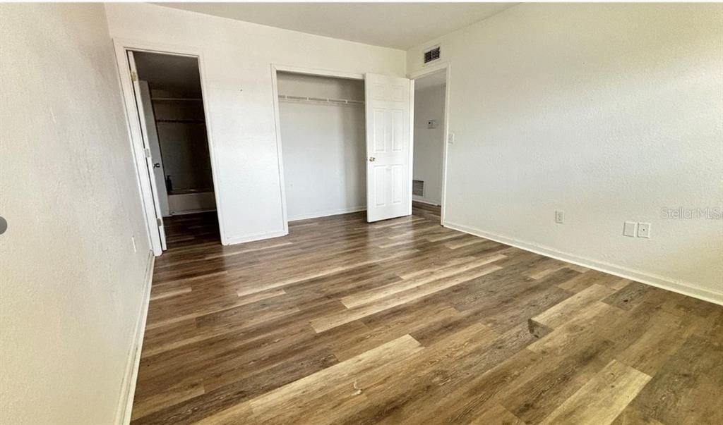 В аренду: $1,800 (3 спален, 2 ванн, 893 Квадратных фут)