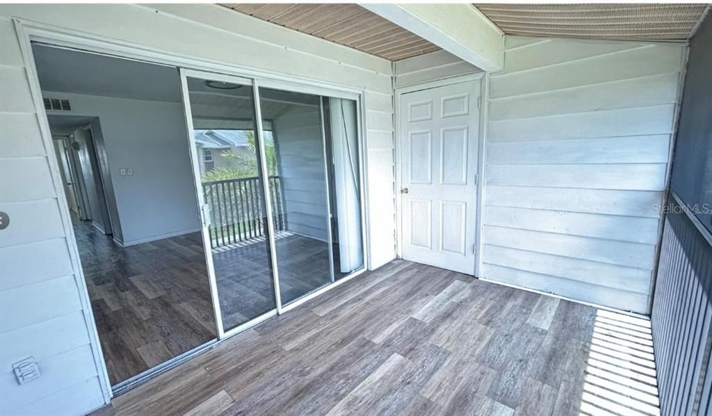 В аренду: $1,800 (3 спален, 2 ванн, 893 Квадратных фут)