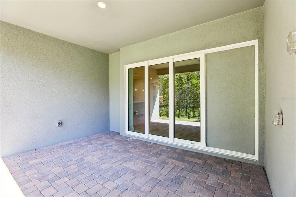 En Venta: $1,090,990 (4 camas, 4 baños, 3153 Pies cuadrados)