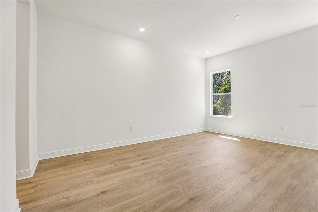 En Venta: $1,090,990 (4 camas, 4 baños, 3153 Pies cuadrados)