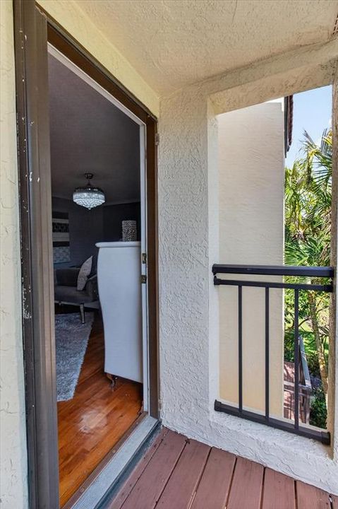 For Sale: $675,000 (3 beds, 2 baths, 2062 Square Feet)