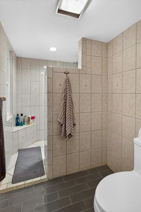 For Sale: $675,000 (3 beds, 2 baths, 2062 Square Feet)