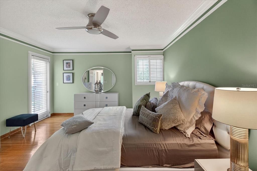 For Sale: $675,000 (3 beds, 2 baths, 2062 Square Feet)