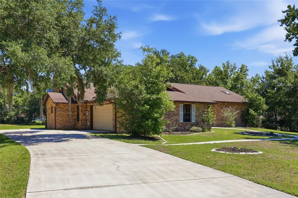 Active With Contract: $449,990 (4 beds, 3 baths, 2383 Square Feet)