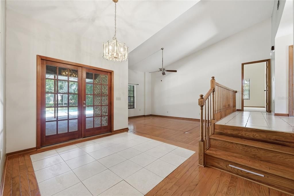 Active With Contract: $449,990 (4 beds, 3 baths, 2383 Square Feet)