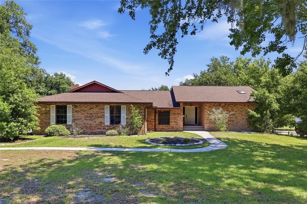Active With Contract: $449,990 (4 beds, 3 baths, 2383 Square Feet)