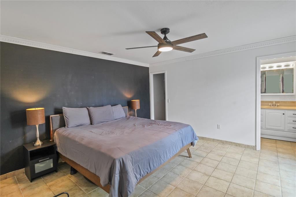 En Venta: $310,000 (3 camas, 2 baños, 1583 Pies cuadrados)