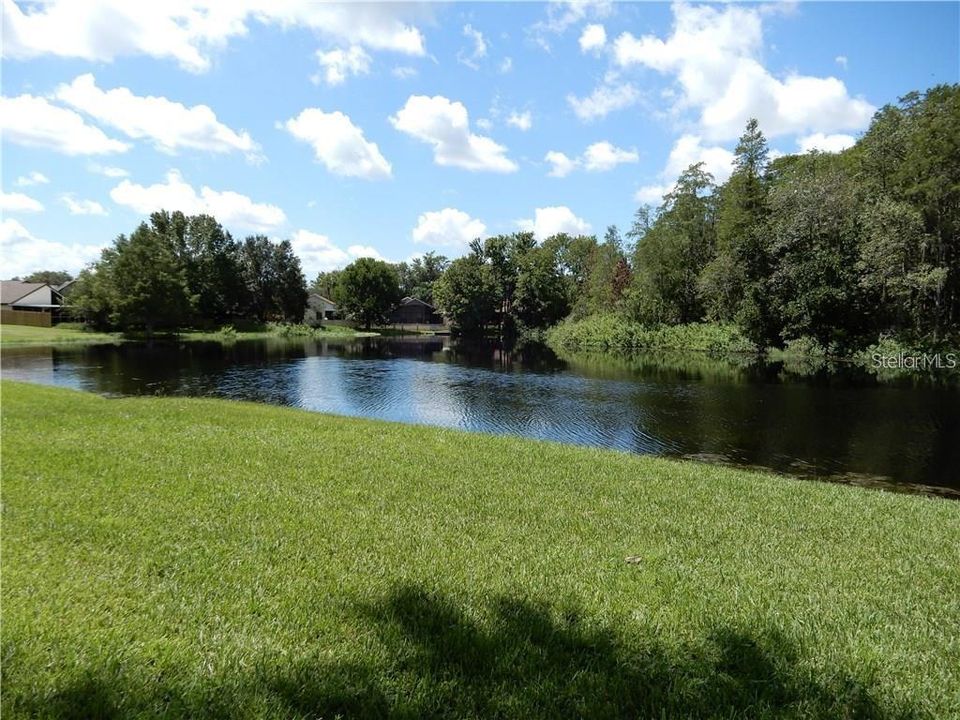 For Rent: $1,995 (3 beds, 2 baths, 1319 Square Feet)