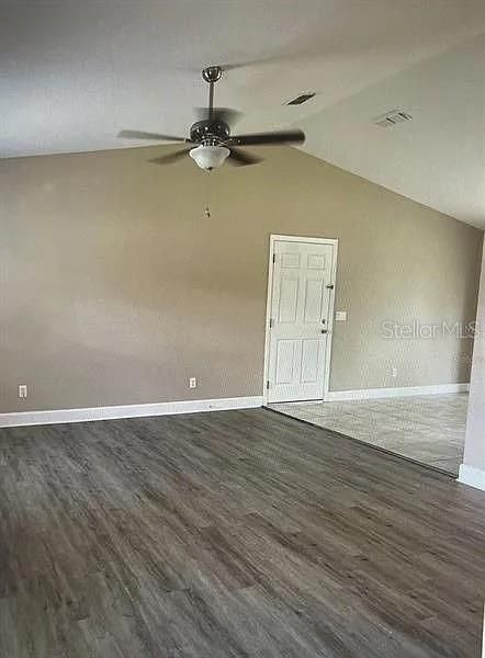 В аренду: $1,650 (3 спален, 2 ванн, 1188 Квадратных фут)