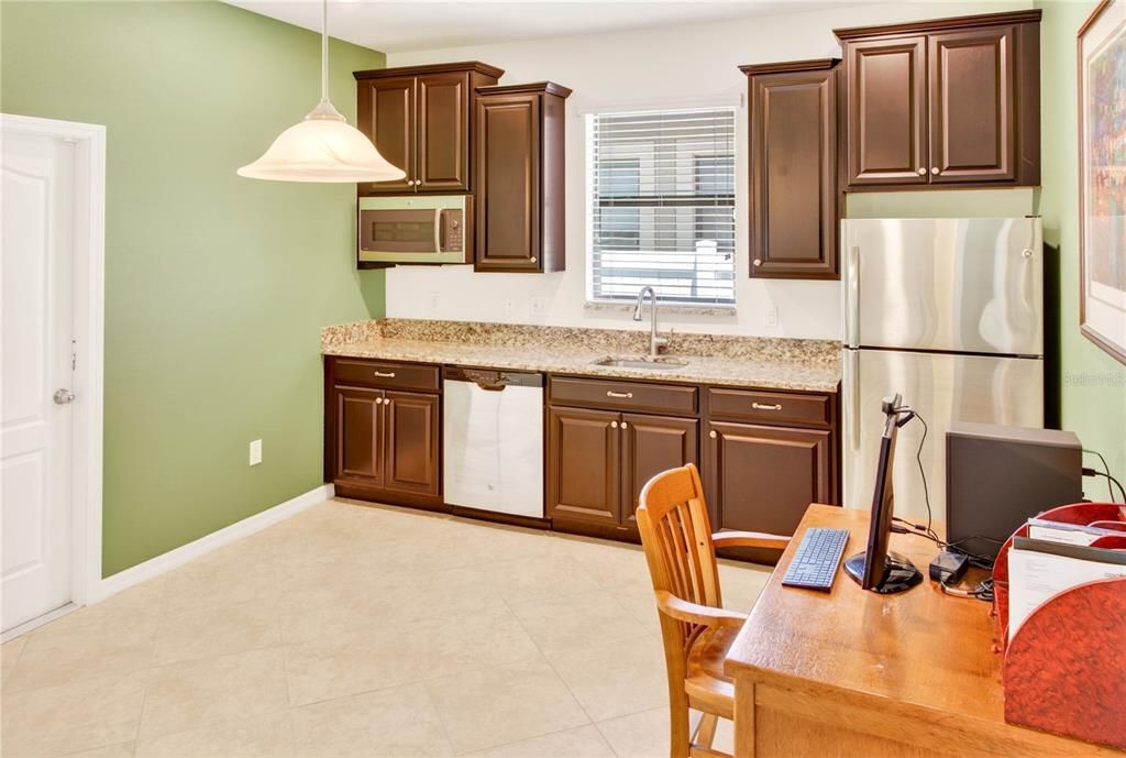 For Sale: $624,990 (6 beds, 4 baths, 3890 Square Feet)