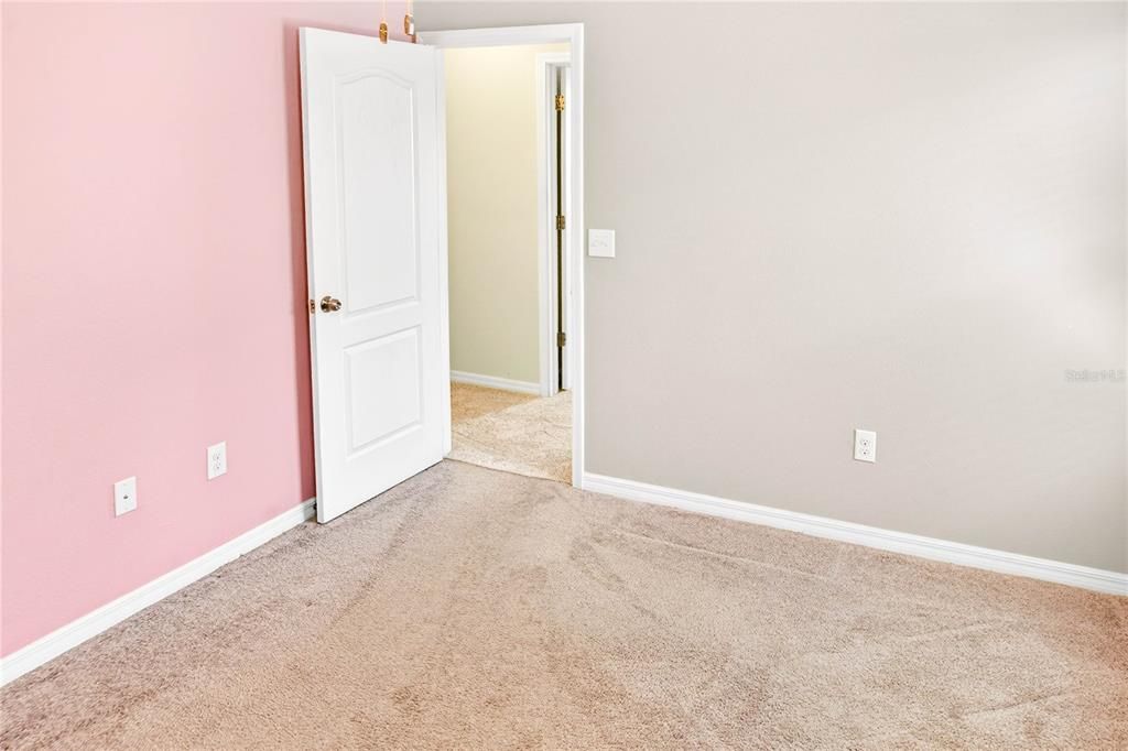 For Sale: $624,990 (6 beds, 4 baths, 3890 Square Feet)