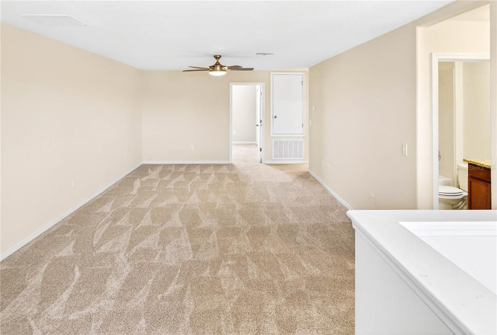 For Sale: $624,990 (6 beds, 4 baths, 3890 Square Feet)