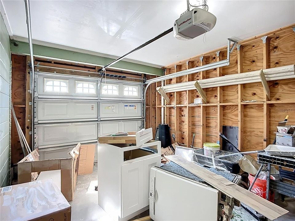 В аренду: $2,850 (4 спален, 3 ванн, 1548 Квадратных фут)