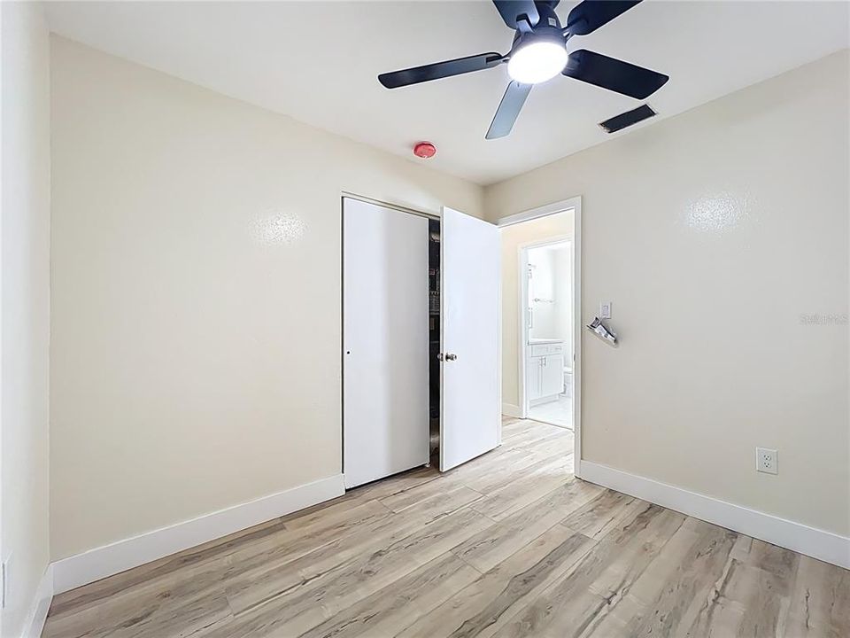 В аренду: $2,850 (4 спален, 3 ванн, 1548 Квадратных фут)