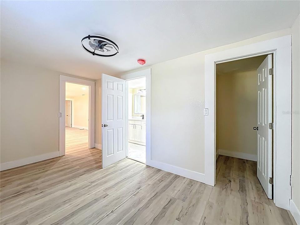 В аренду: $2,850 (4 спален, 3 ванн, 1548 Квадратных фут)